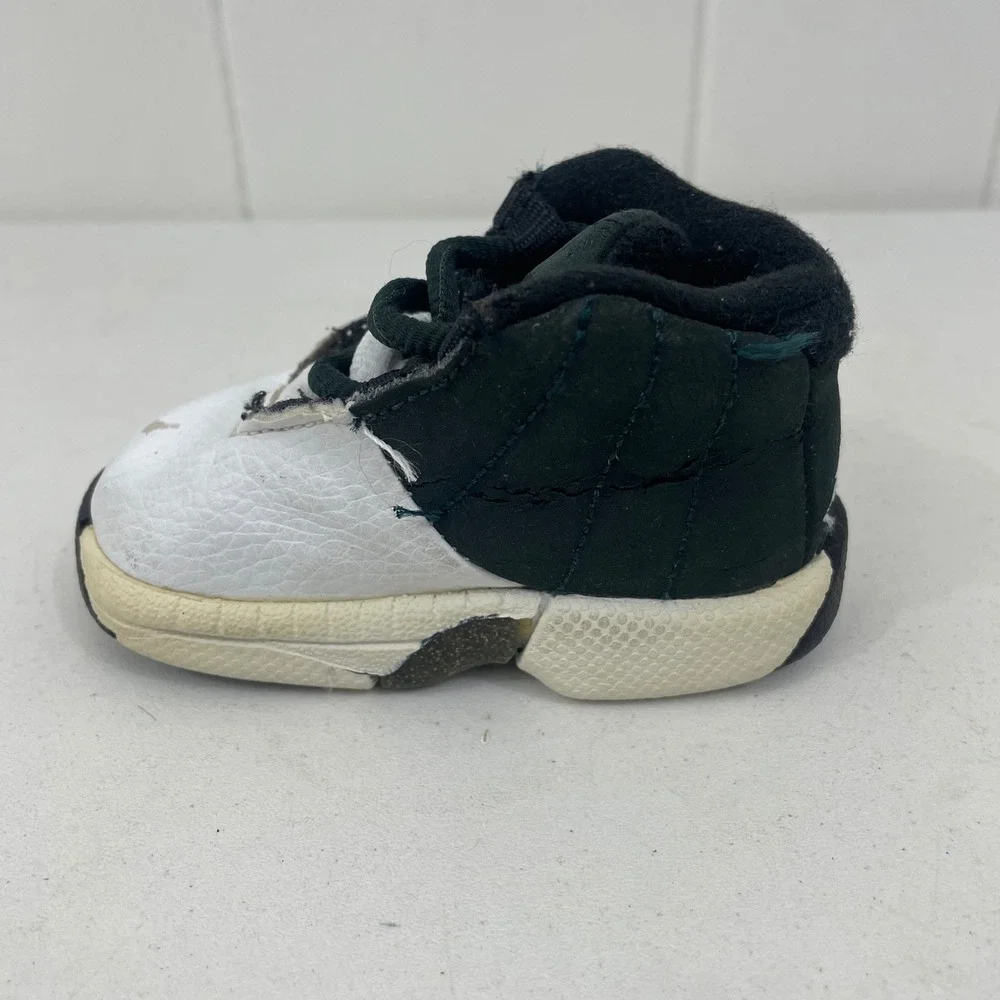 Jordan Jumpman Vindicate Vin Baker OG White/Black 132967-311 Toddler 2C No Box